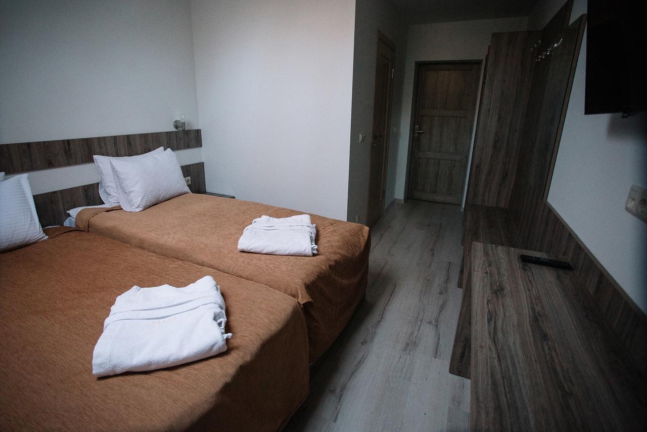Praha Park Hotel ウージュホロド エクステリア 写真
