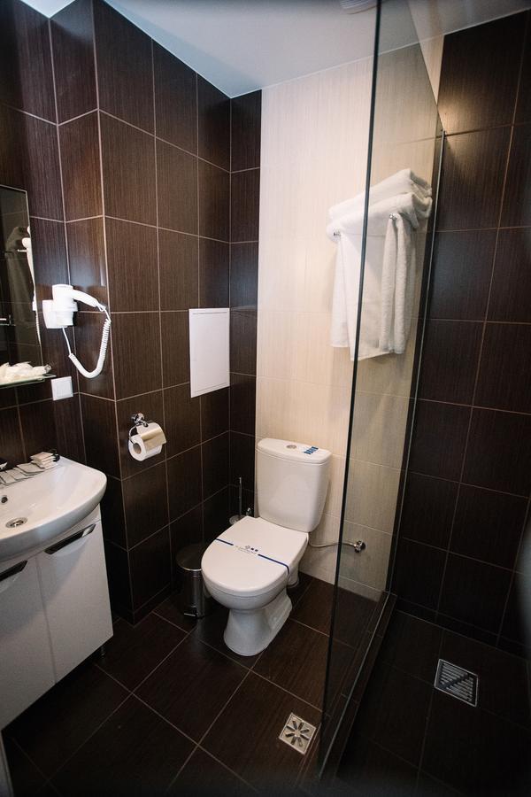 Praha Park Hotel ウージュホロド エクステリア 写真